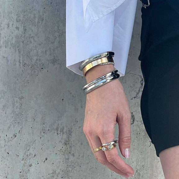 Lex X Nikki E Designs - Bold Bangle Set Silver